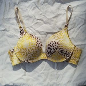 Like new Victoria's Secret  bra